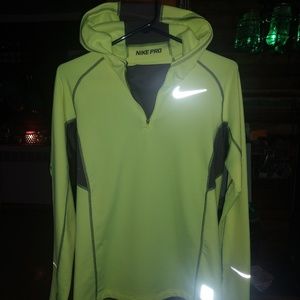 NIKE PRO Hoodie dri fit youth XL reflective